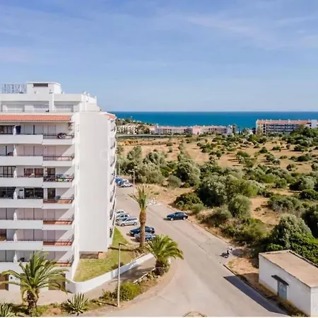 Cozy With Seaview 300m From Vau Lägenhet Portimão