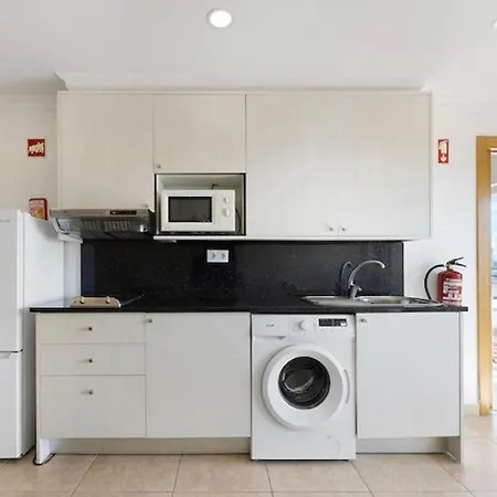 Lägenhet Cozy With Seaview 300m From Vau