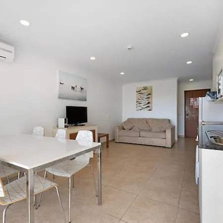 公寓 Cozy With Seaview 300m From Vau