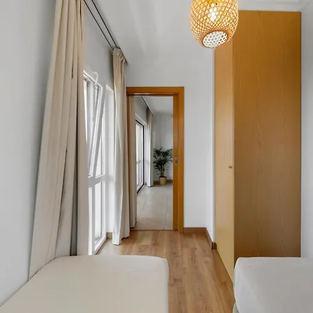 Cozy With Seaview 300m From Vau *