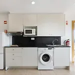 Appartamento Cozy With Seaview 300m From Vau